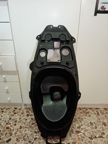 Aprilia ap8258801 vano - aprilia,